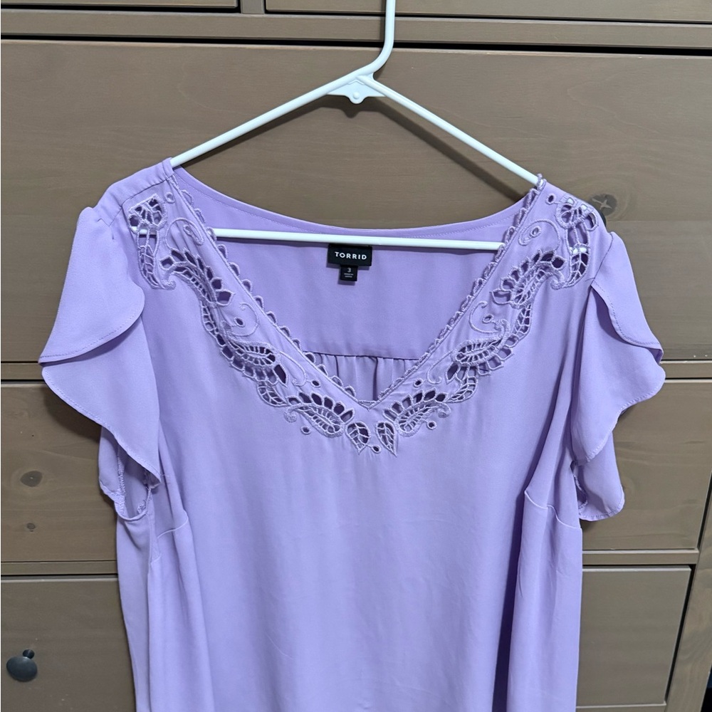 Torrid Women's Purple Lace Trim Top
